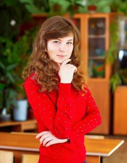 Толстоброва Алёна Сергеевна